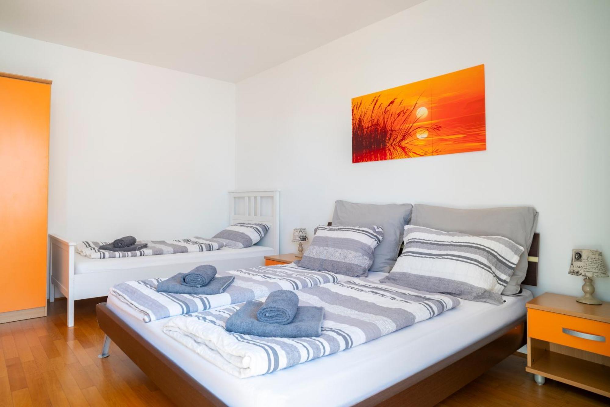 The Orange House Apartment Izola Exterior foto