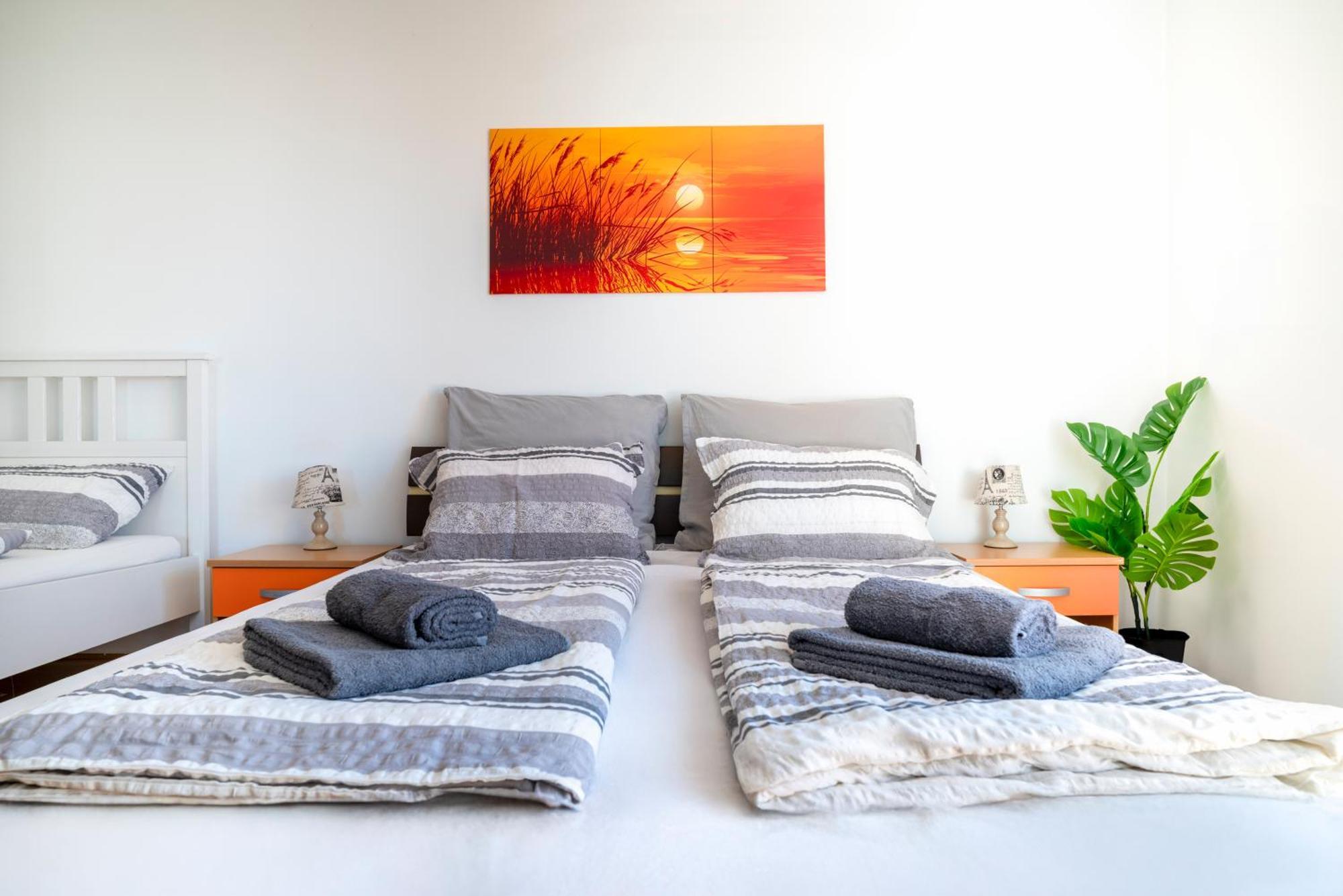 The Orange House Apartment Izola Exterior foto